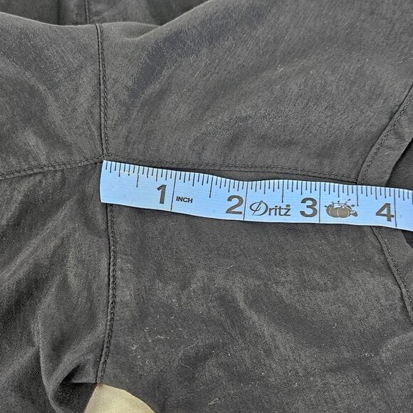 COLUMBIA Black Women's Shorts - Medium, with Back Pocket and Drawstring - Picture 11 of 13